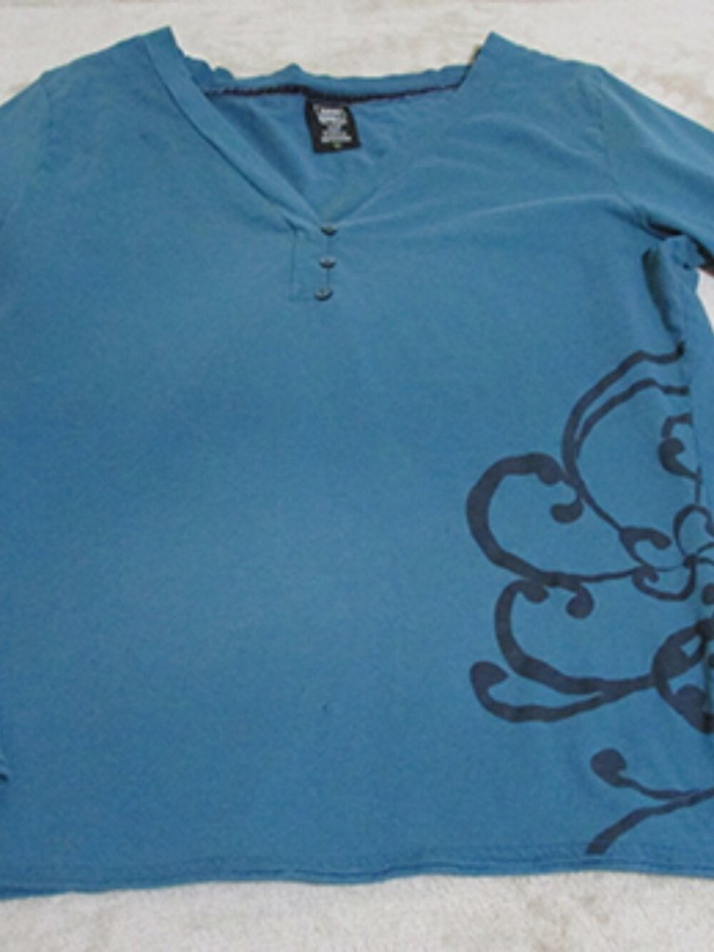 REI Women's V-Neck Long Sleeve Shirt w/ Design Size Large (H) 0110